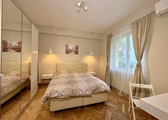 Center - Visionz 公寓